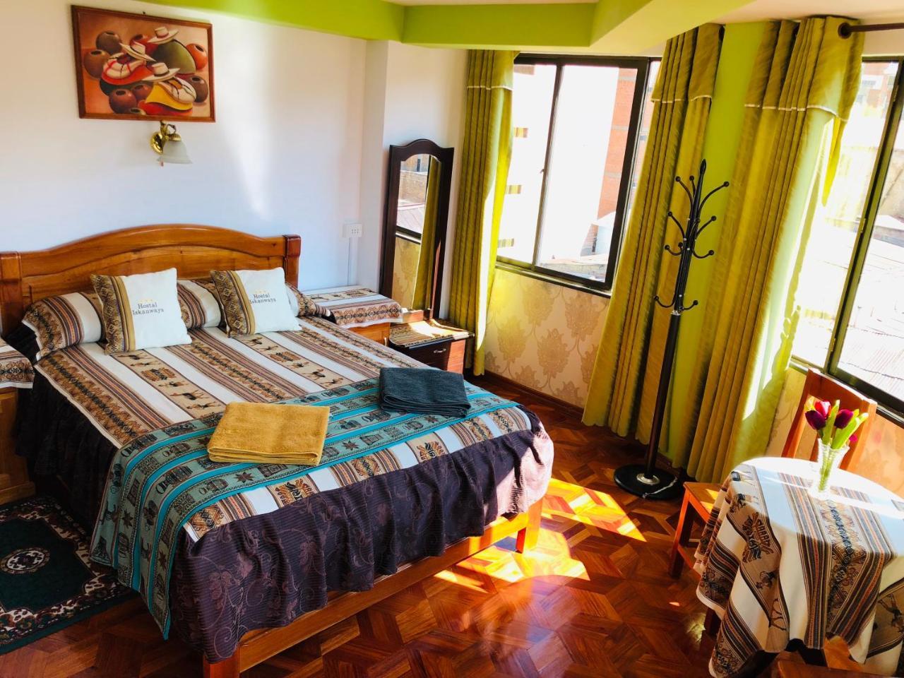 לה פאז Hostal Iskanwaya מראה חיצוני תמונה
